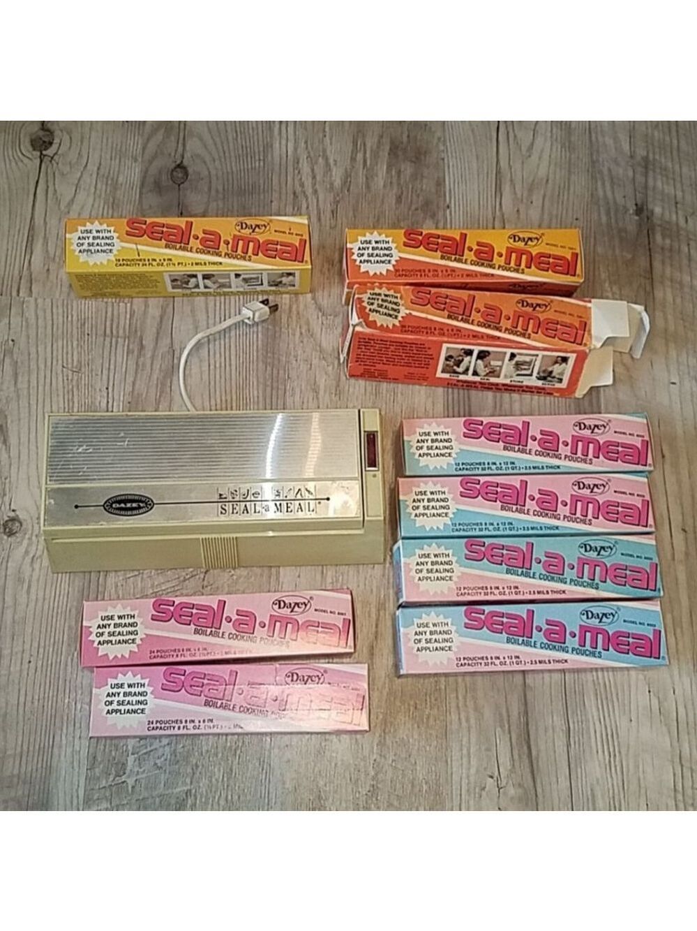 Dazey Seal a Meal Machine with 7 Pouches Boxes Vintage